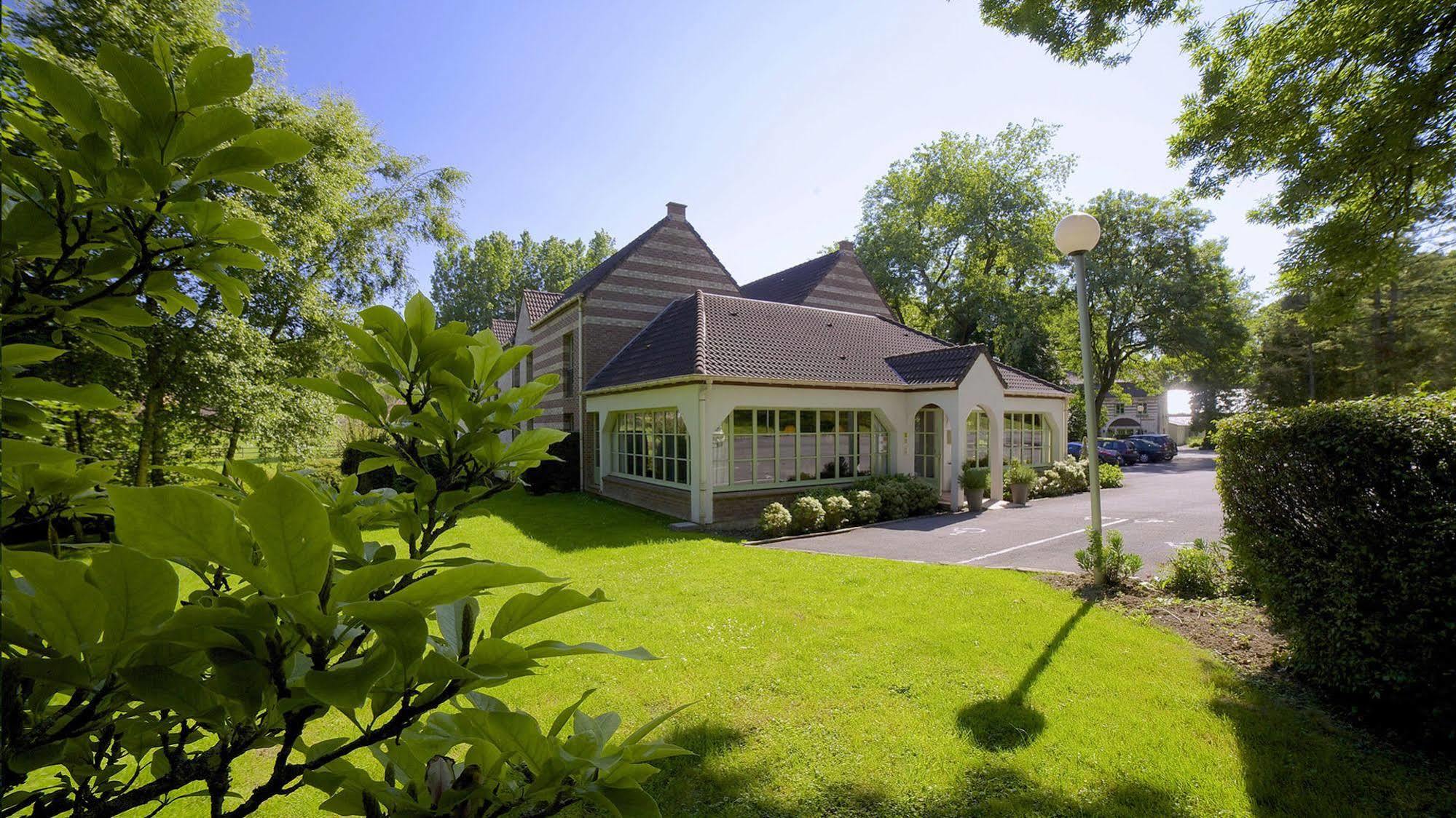Hotel Moulin De Mombreux Lumbres Exterior foto